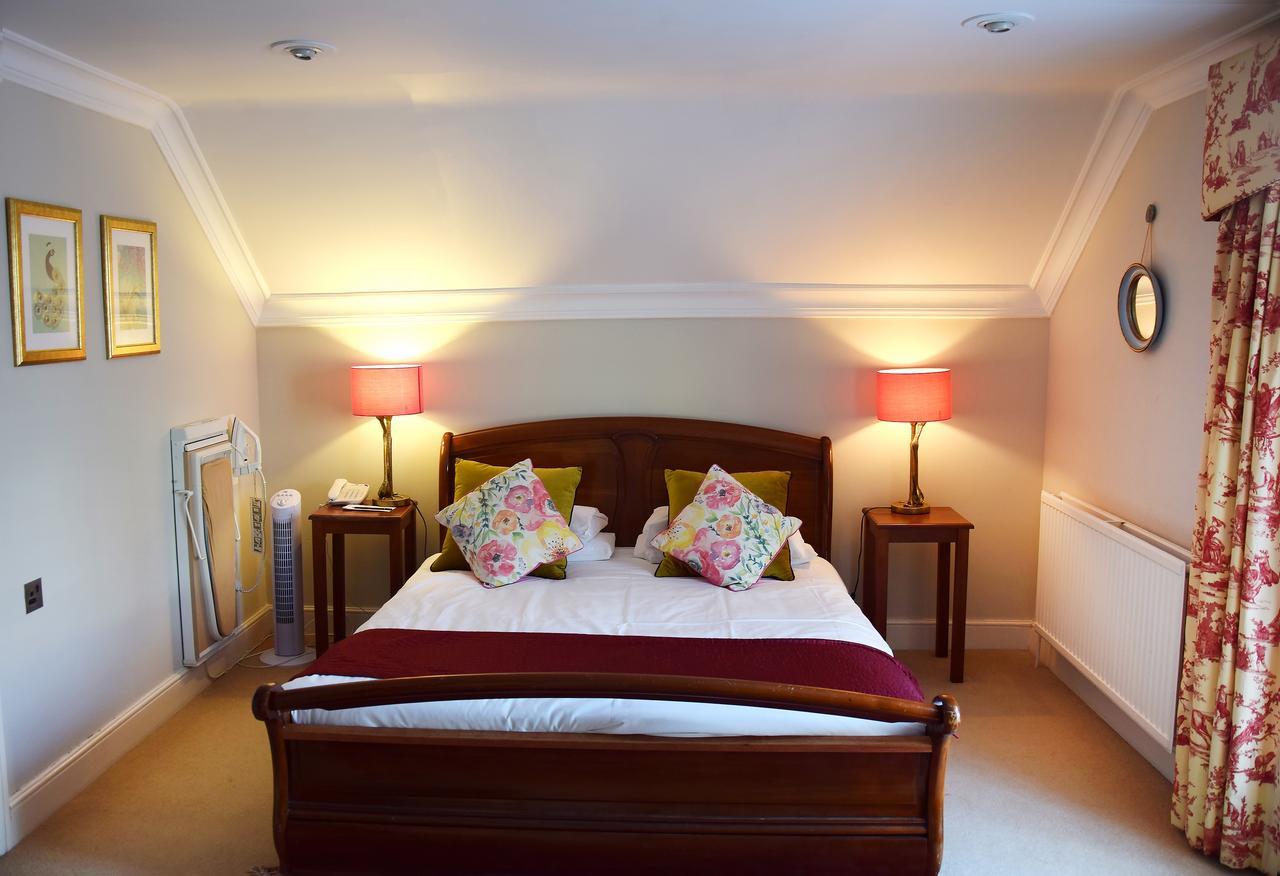 Esseborne Manor Hotel Hurstbourne Tarrant Ngoại thất bức ảnh