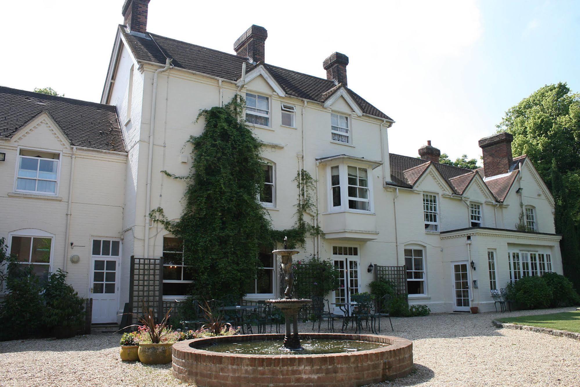 Esseborne Manor Hotel Hurstbourne Tarrant Ngoại thất bức ảnh