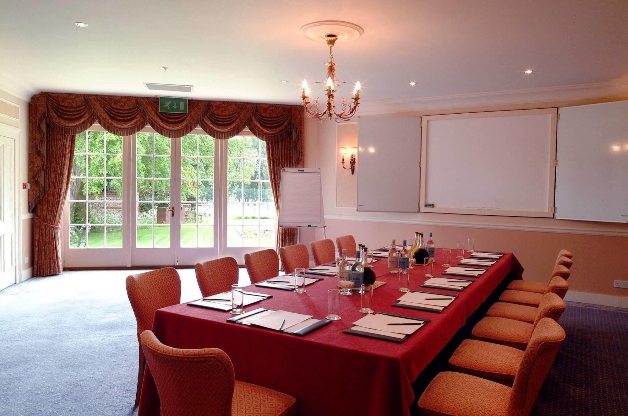 Esseborne Manor Hotel Hurstbourne Tarrant Ngoại thất bức ảnh